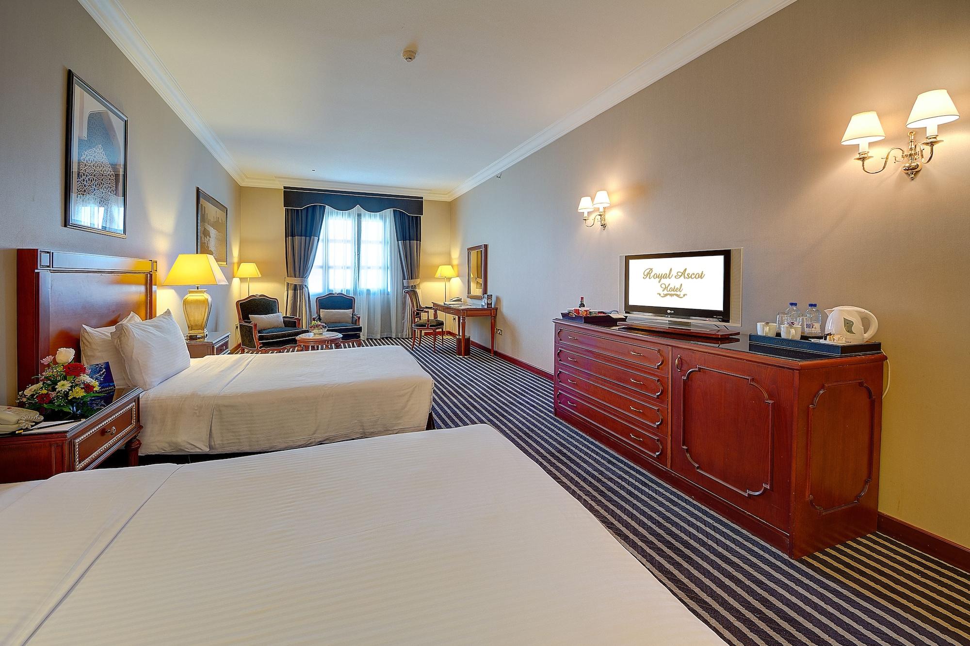 דובאי Royal Ascot Hotel מראה חיצוני תמונה