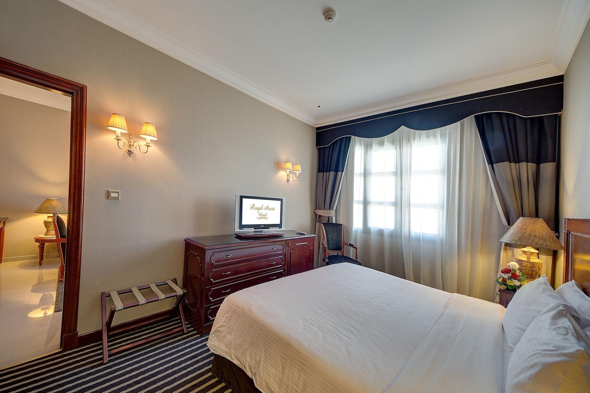 דובאי Royal Ascot Hotel מראה חיצוני תמונה