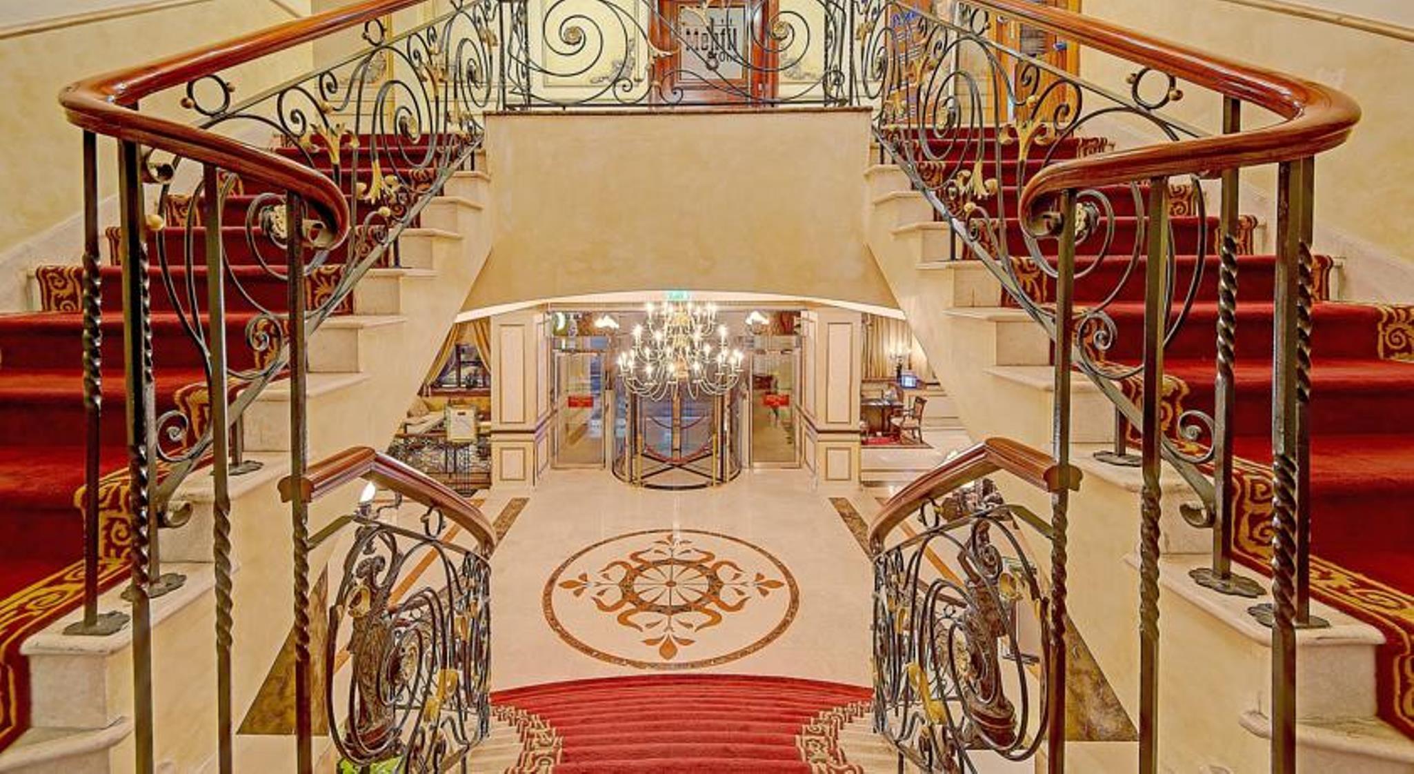 דובאי Royal Ascot Hotel מראה חיצוני תמונה