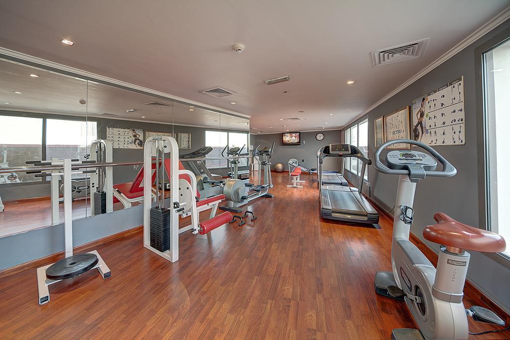 דובאי Royal Ascot Hotel מראה חיצוני תמונה